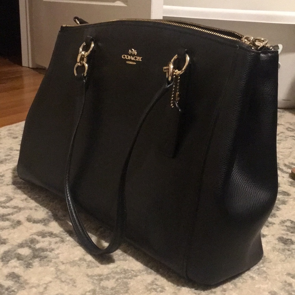 Black leather Coach purse with gold detailing - Picture 2 of 5